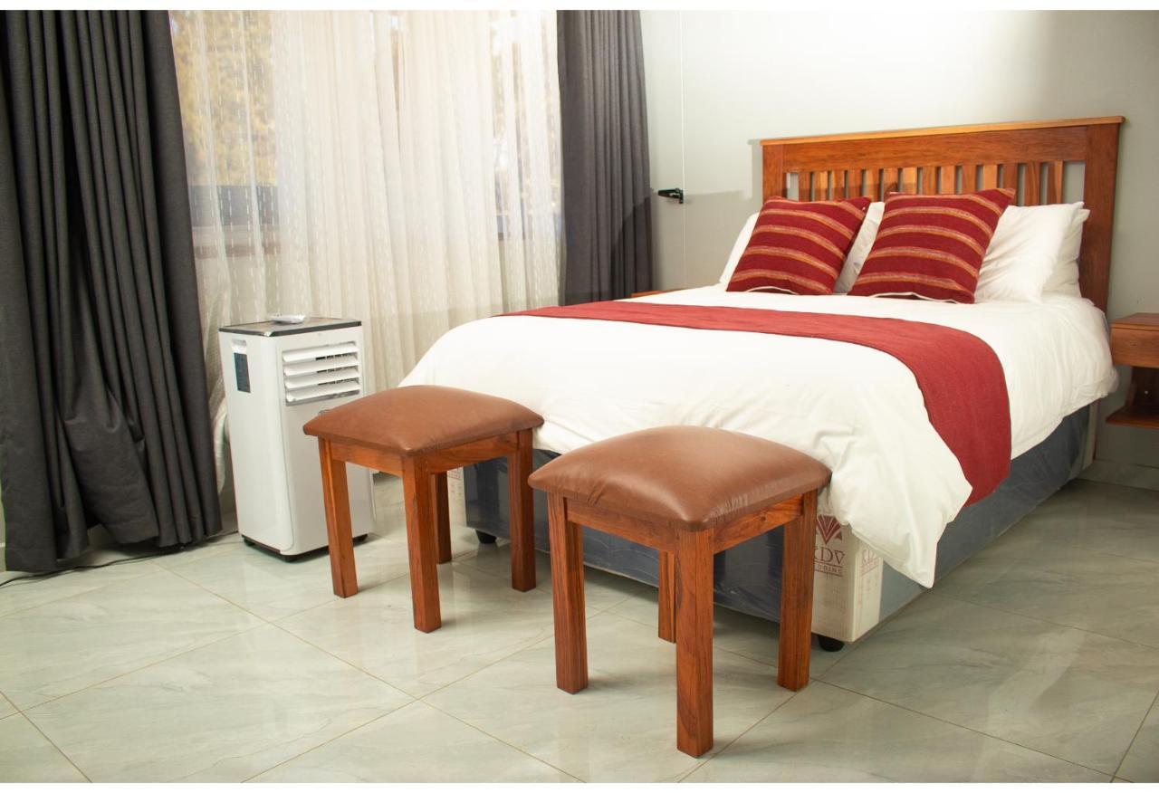 R Executive Apartments Хараре Екстериор снимка